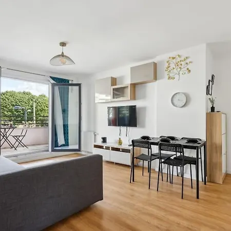 Direct Access To Paris - 6 Guests * Villejuif